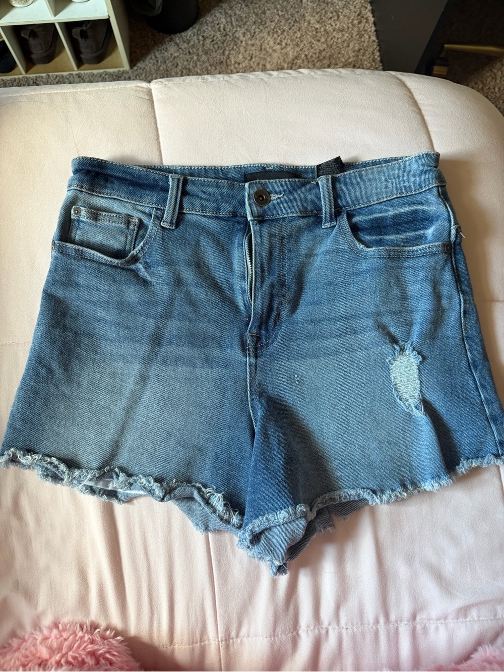 Women’s Kendall + Kylie Icon Shorts